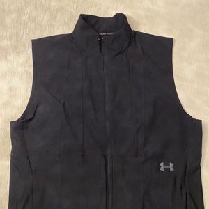 Men’s xl under armour golf vest